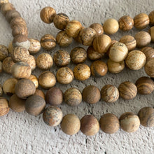 Load image into Gallery viewer, Mom Charm Beaded Bracelet